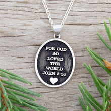 Load image into Gallery viewer, Personalized oval necklace engraved with quote